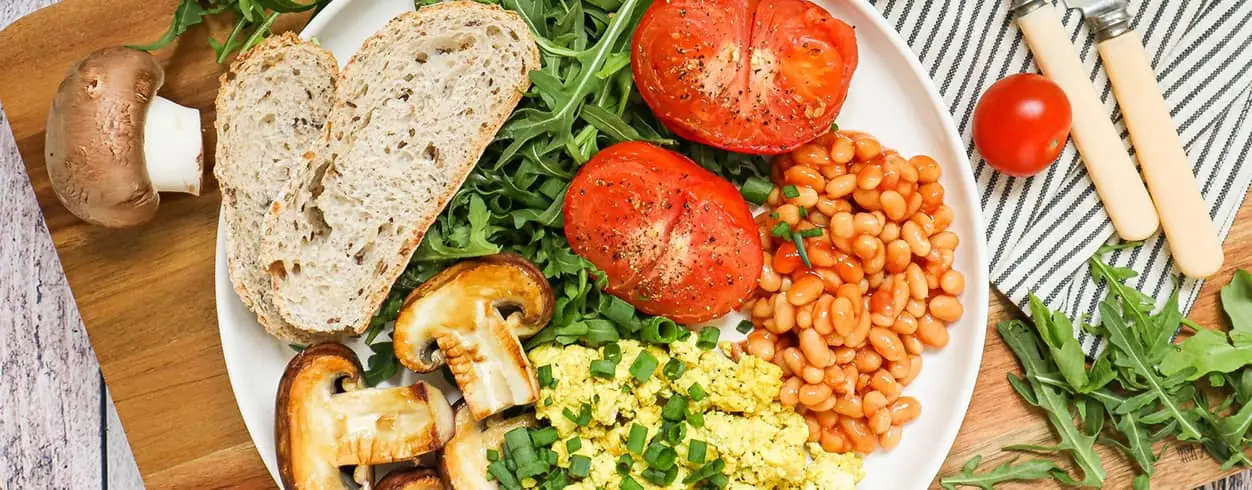 Angielskie śniadanie z tofu