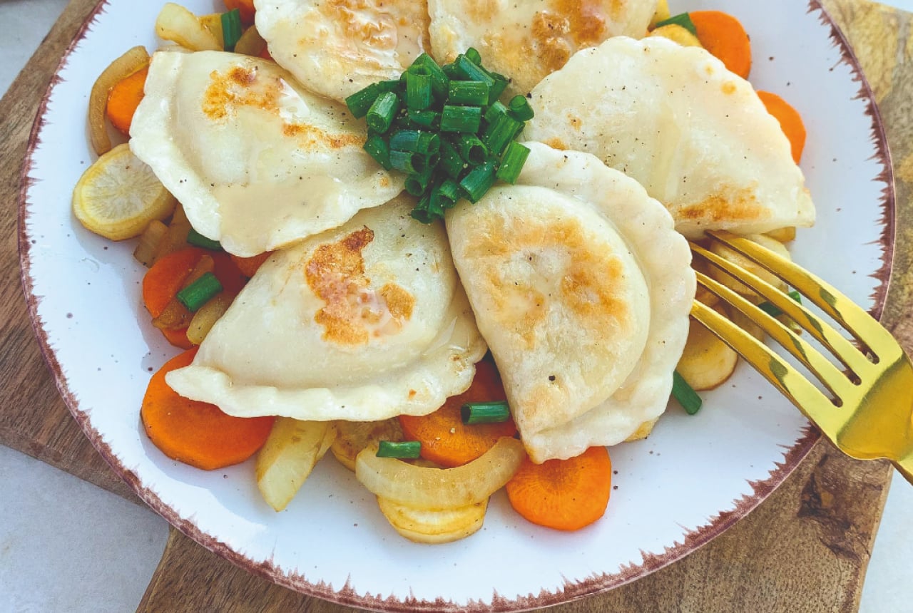 Smażone pierogi z warzywami