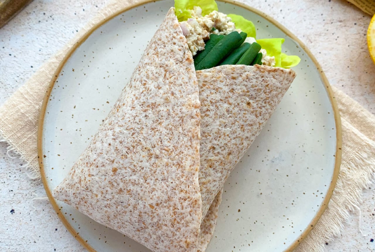 Tortilla z vege gzikiem i fasolą szparagową