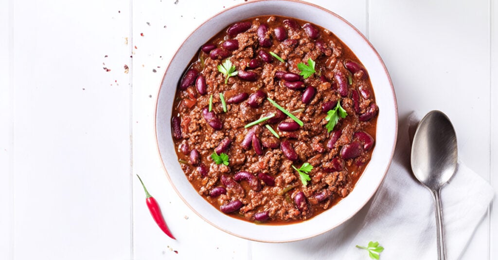 Chili con carne z czerwoną fasolą