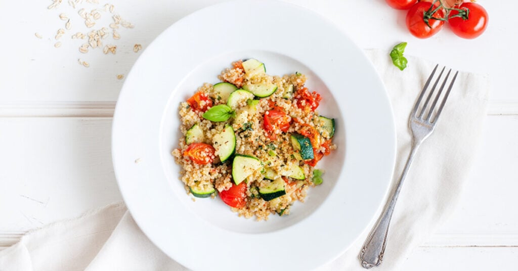 Kasza jaglana z cukinią