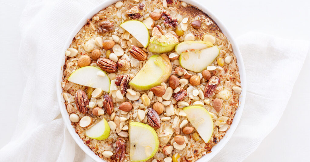 Zapiekany ryż z orzechami