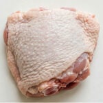 Mięso z podudzia indyka ze skórą