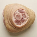 Wieprzowina golonka ze skórą