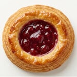 Pieczywo półfrancuskie z dżemem