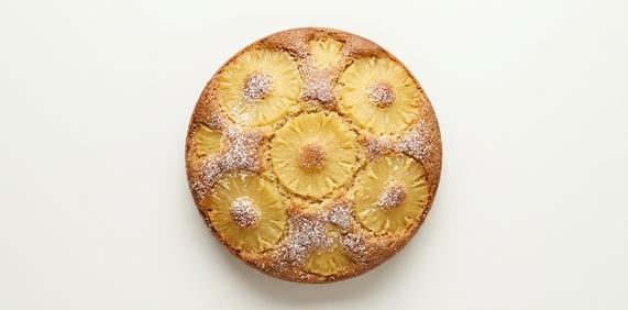 Tort ananasowy
